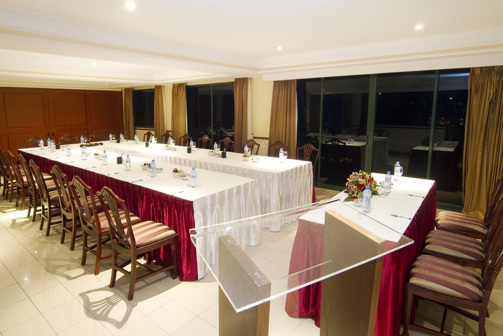 Mookai Hotel 3*