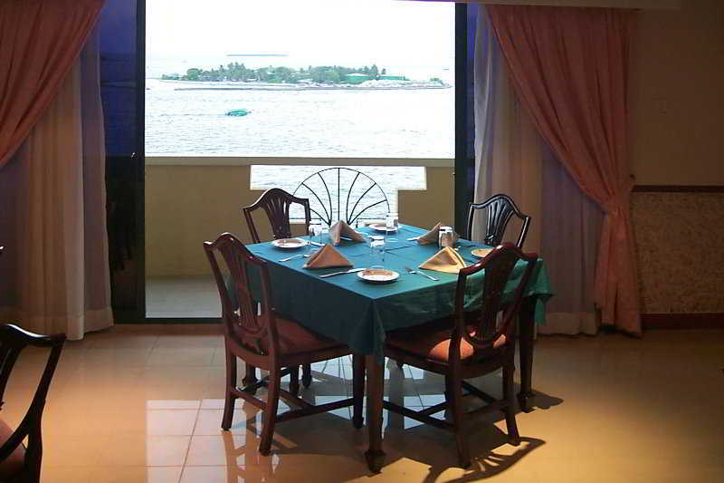 Mookai Hotel 3*